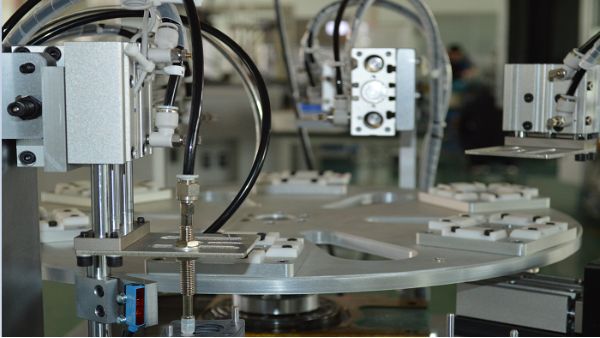 未來的趨勢—自動化檢測設備代替人工檢測