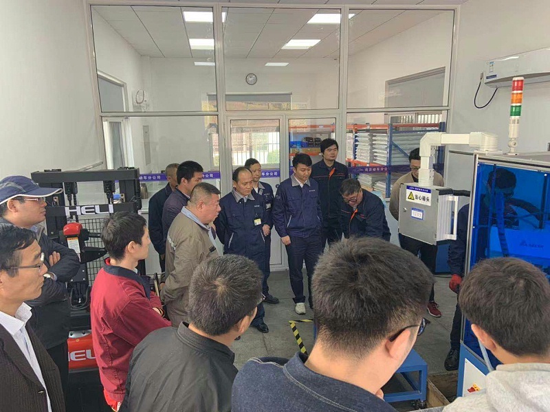 自動化檢測分解機順利通過上海鐵路局聯合專家組驗收—挪亞方舟